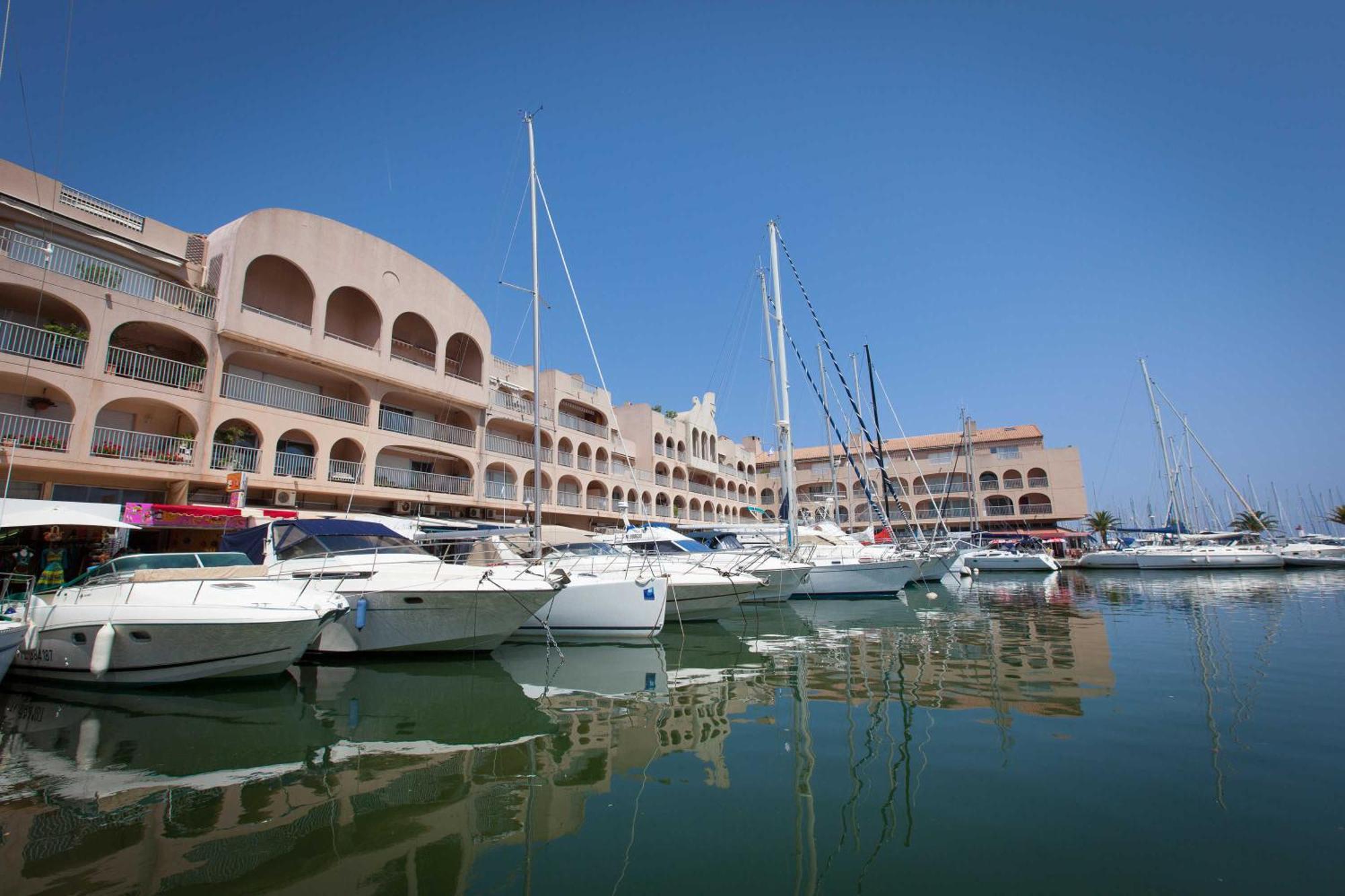 Apartmán Port De Hyeres L'Etoile Marine Exteriér fotografie
